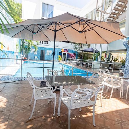 Hotel La Casona Dorada Santo Domingo Buitenkant foto