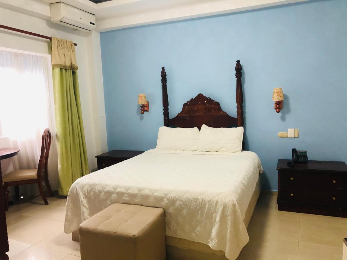Hotel La Casona Dorada Santo Domingo Buitenkant foto