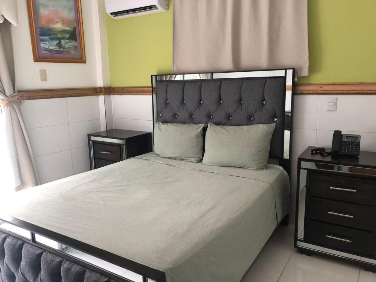 Hotel La Casona Dorada Santo Domingo Buitenkant foto