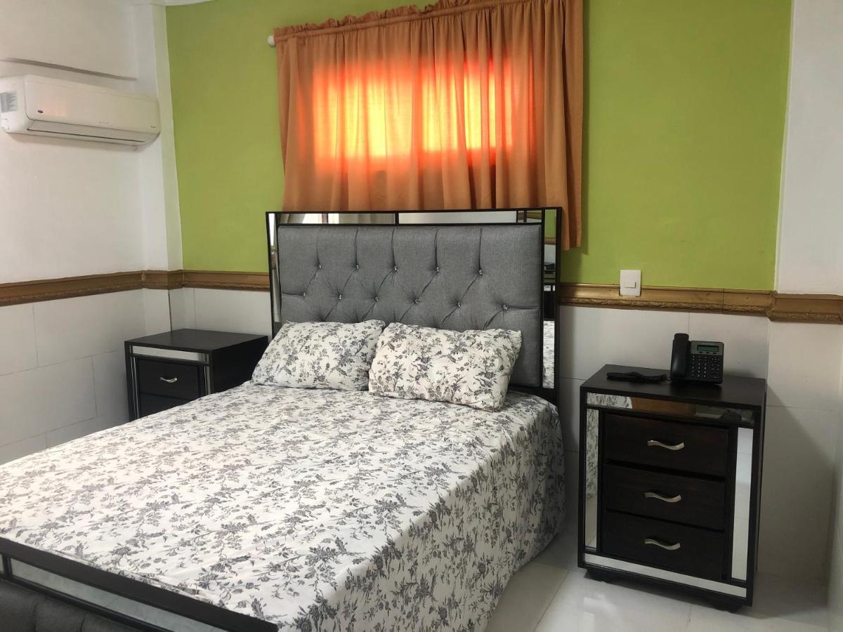 Hotel La Casona Dorada Santo Domingo Buitenkant foto