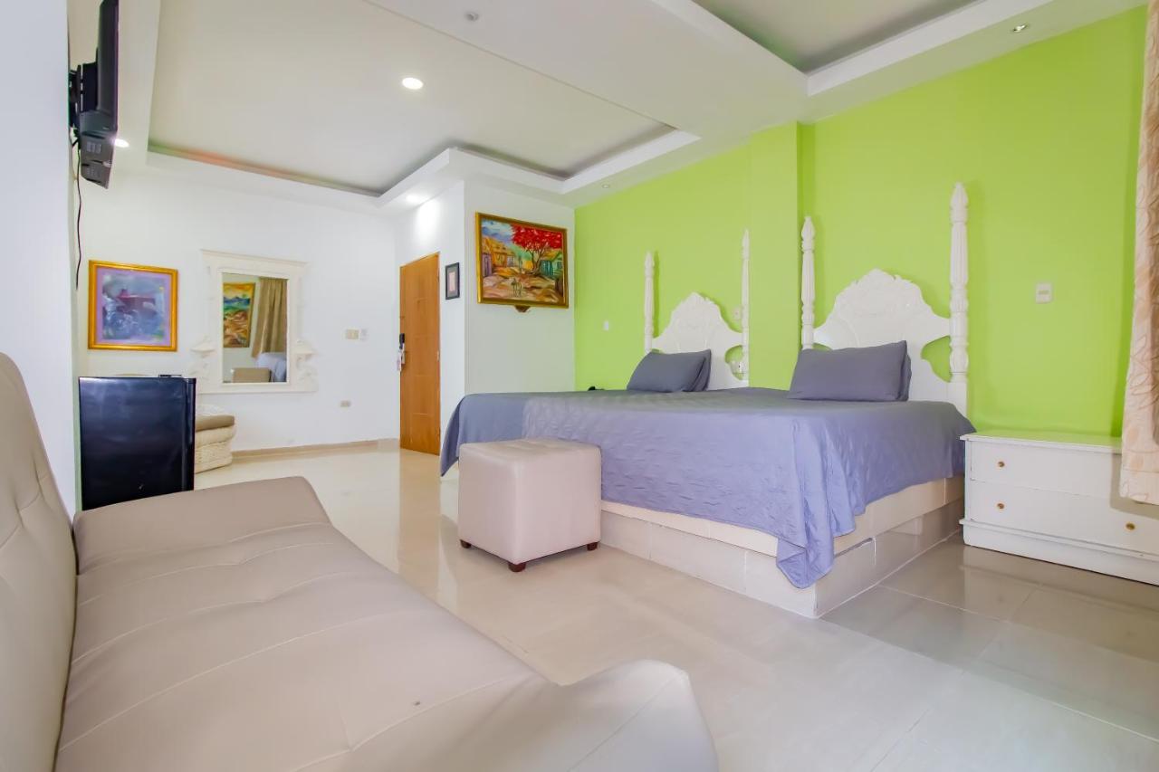 Hotel La Casona Dorada Santo Domingo Buitenkant foto
