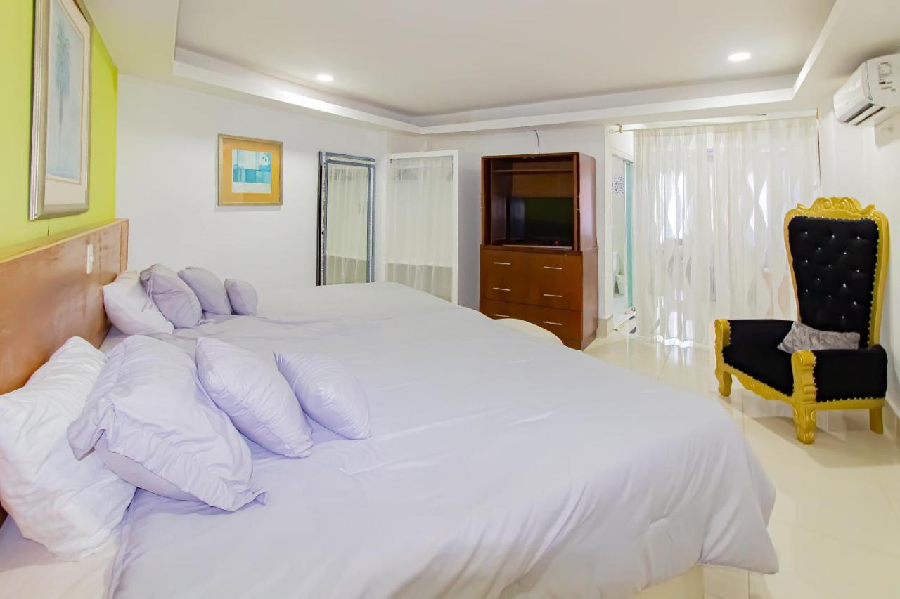 Hotel La Casona Dorada Santo Domingo Buitenkant foto