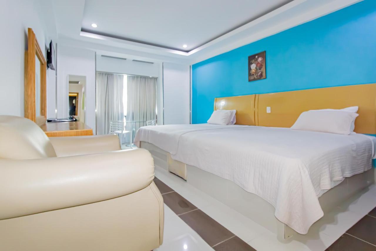 Hotel La Casona Dorada Santo Domingo Buitenkant foto